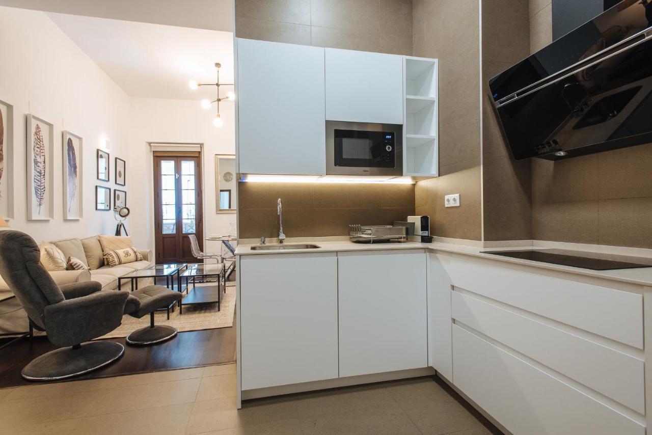 Apartamento Puerta Real - Free Parking Seville Luaran gambar